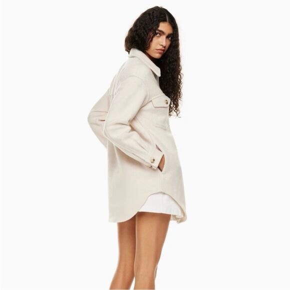 Aritzia The Ganna shirt jacket in Heather bone - Picture 3 of 13